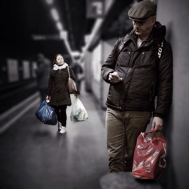 Fabio Giavara black and white portraiture in transit