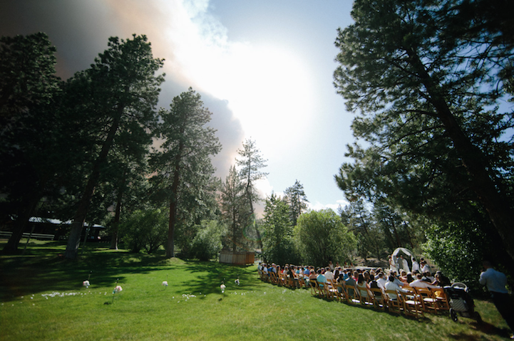 Silhouette and smoke in Josh Newton’s Bend wildfire wedding photographs