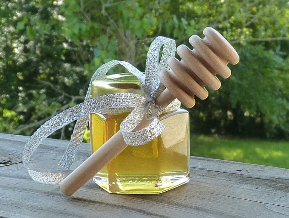 Assorted wedding favors
