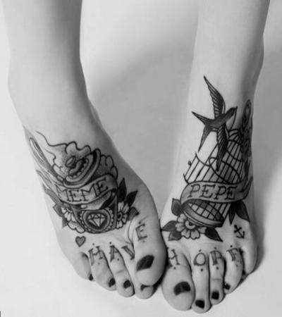 Delicate foot ink idea