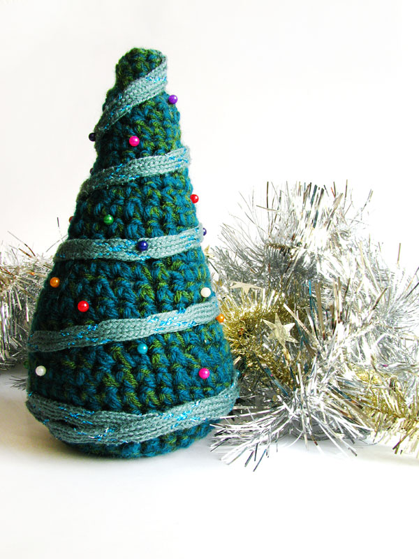 Easy felt Christmas tree