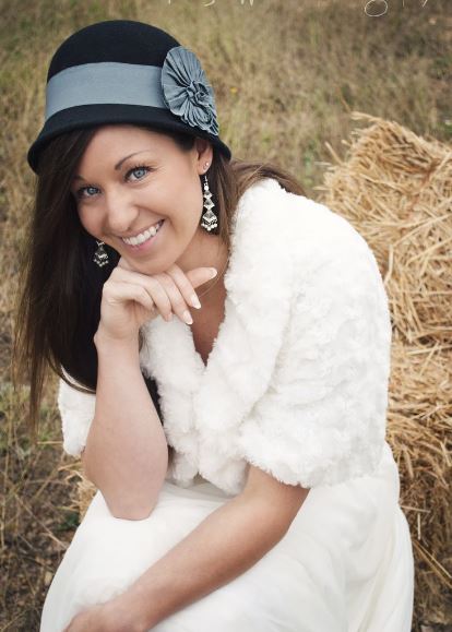 Hooded wedding cape for cold days