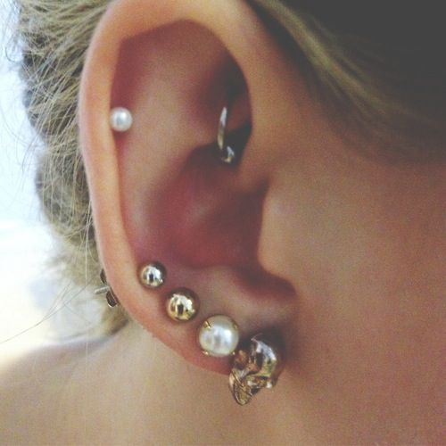 pearl gold skull studs with rook hoop