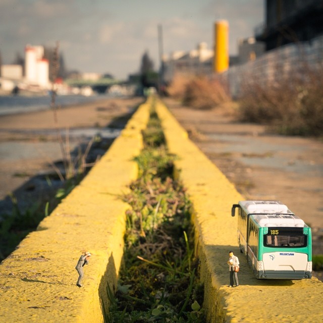 Discret miniature scene 06