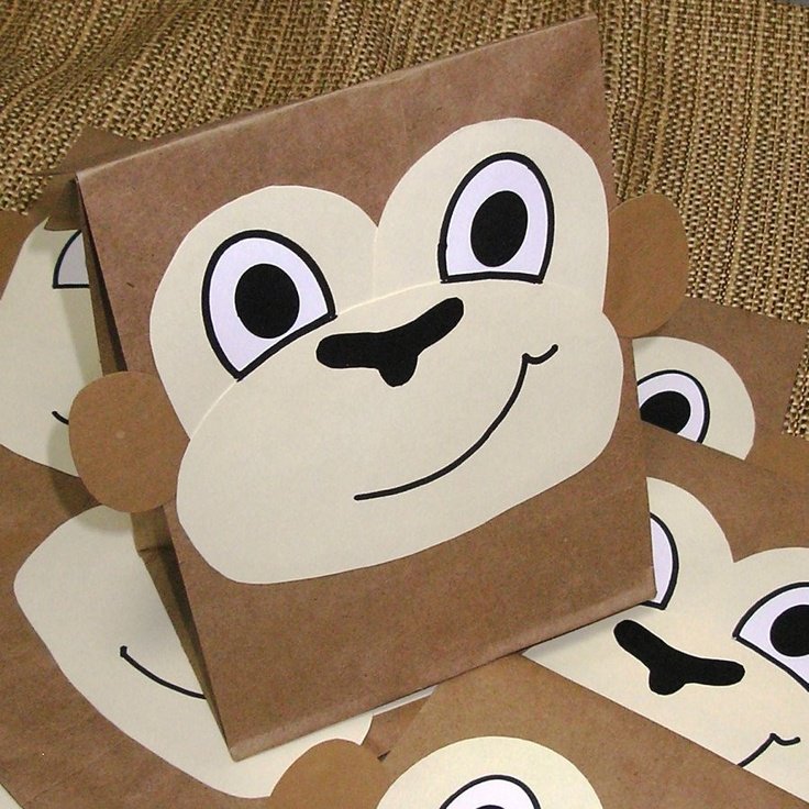 Kids jungle party activity setup