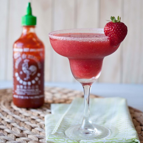 strawberry-sriracha-margarita