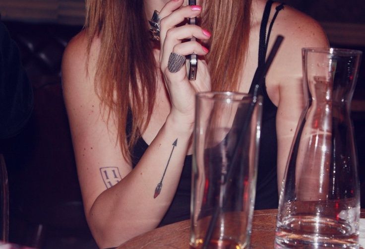 Stylish arrow tattoo pattern
