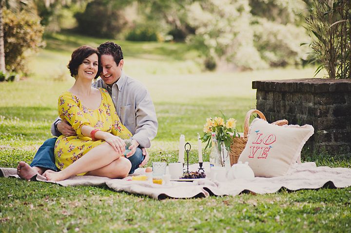 Wide countryside engagement picnic frame
