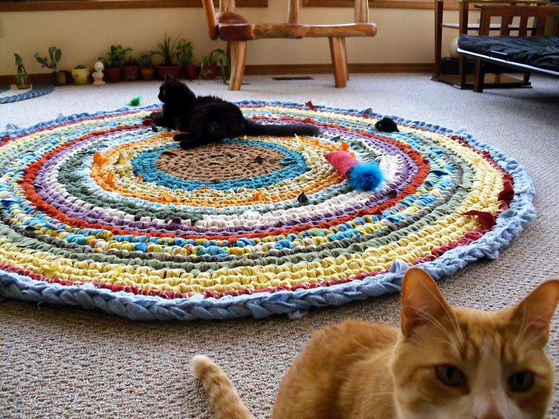 Large crochet DIY rug