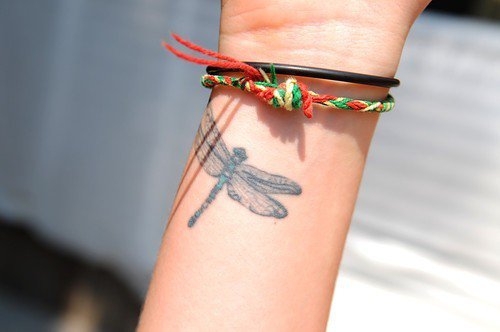 dragonfly-tattoo-women16