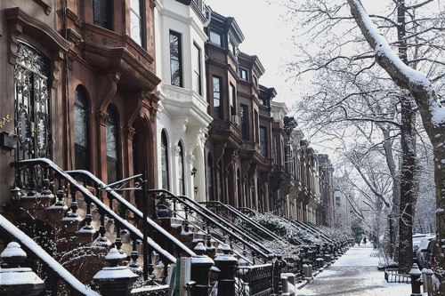 New York street under snow