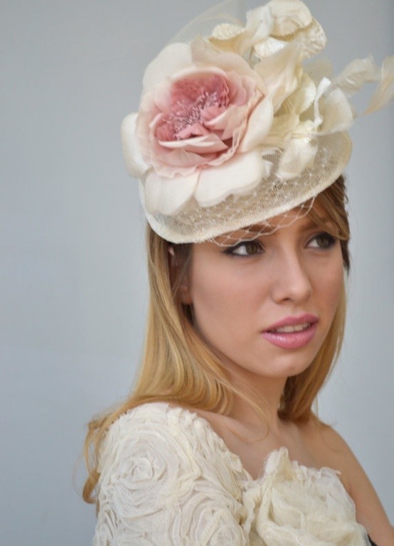 hats-hats-hats02 Statement millinery piece