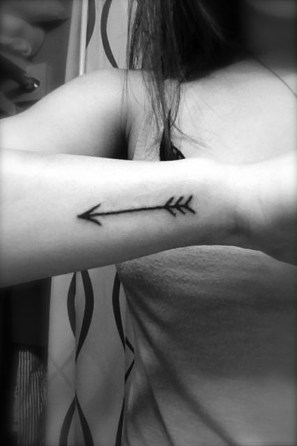 Arrow tattoo vertical design