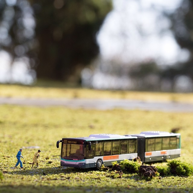 Discret miniature scene 09