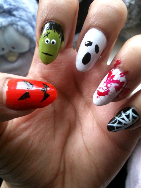 halloween-nailart07 Spooky sweet Halloween manicure ideas