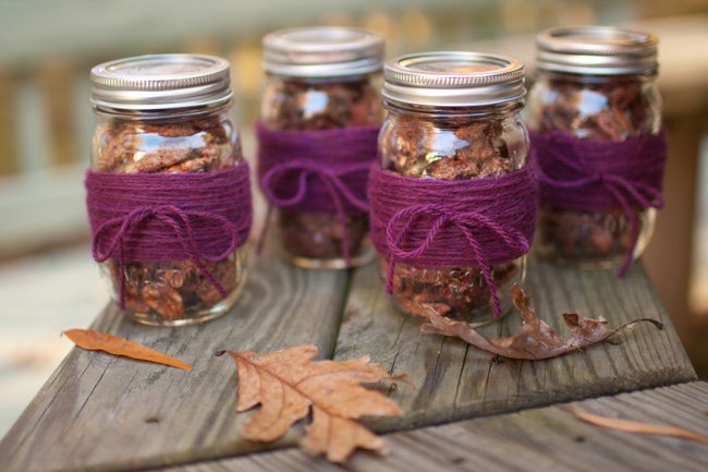 04 GOLDEN PEAR AND PLUM SUGAR AND SPICE NUTS