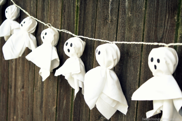 Illuminated ghost garland