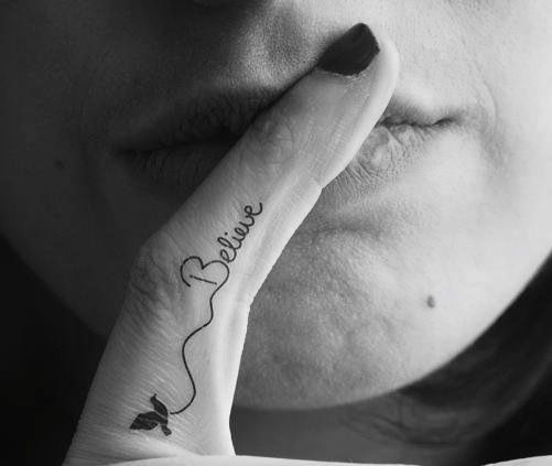 finger-tattoo02