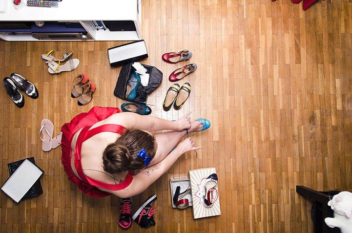 Florian Beaudenon photograph of someone in their room