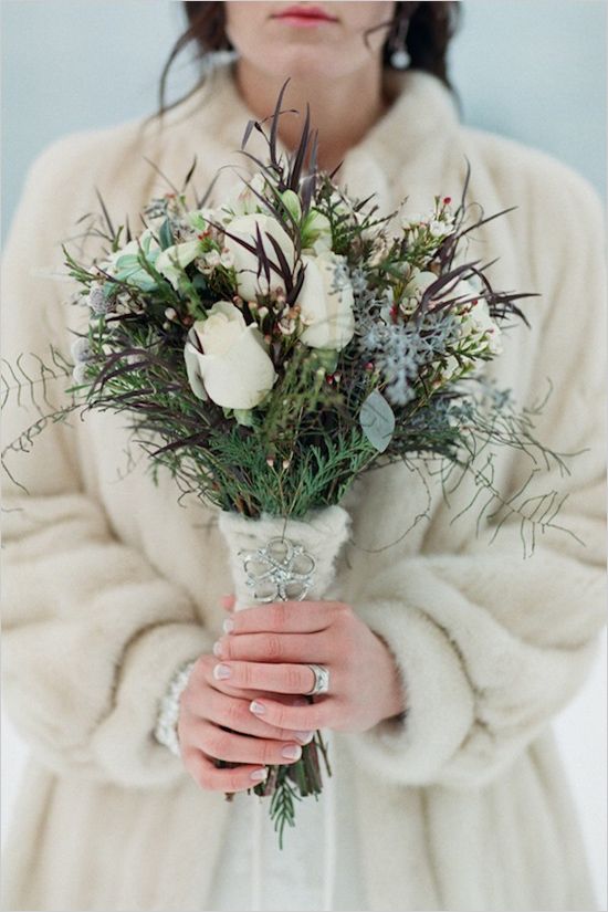 Winter wedding flower inspiration