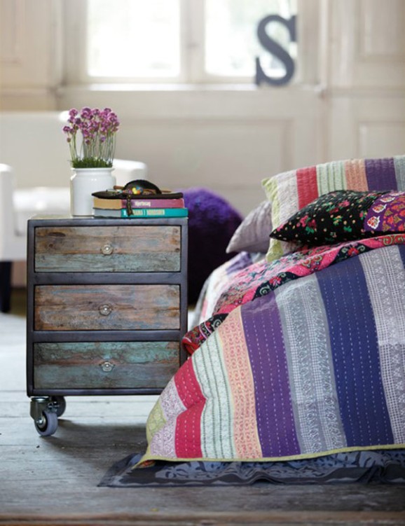 Sculptural bedside table
