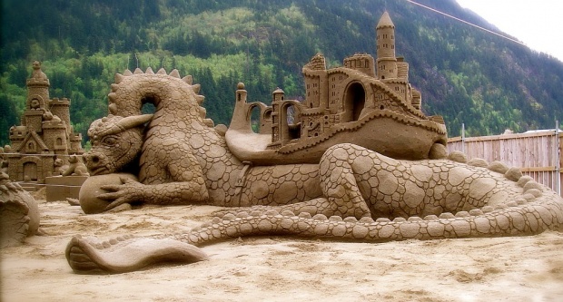 Sand sculpture