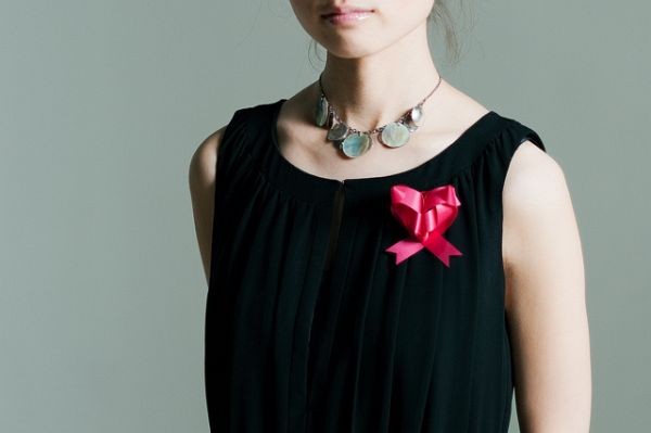 ribbon animals02 Magenta ribbon animal pin on a black dress