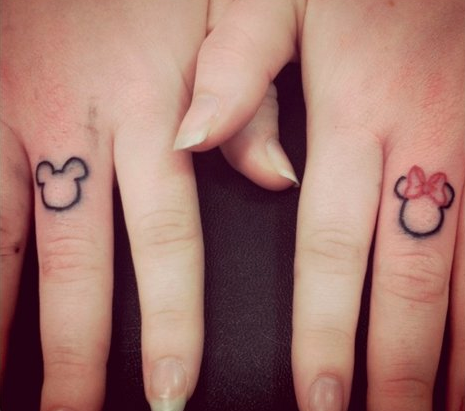 finger-tattoo39