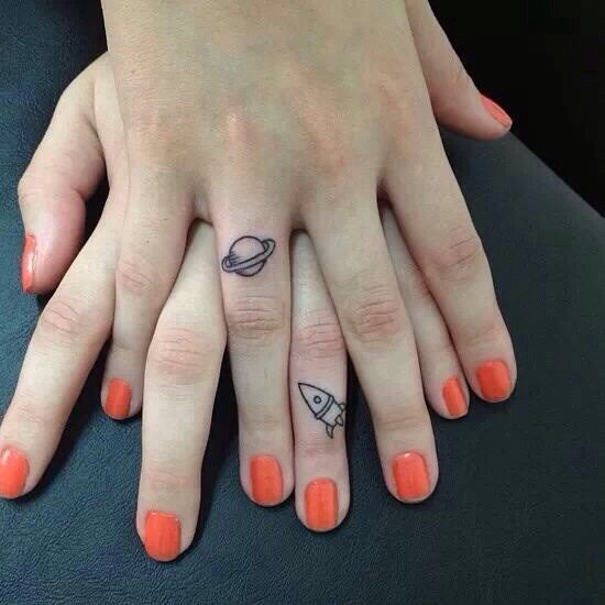 finger-tattoo30